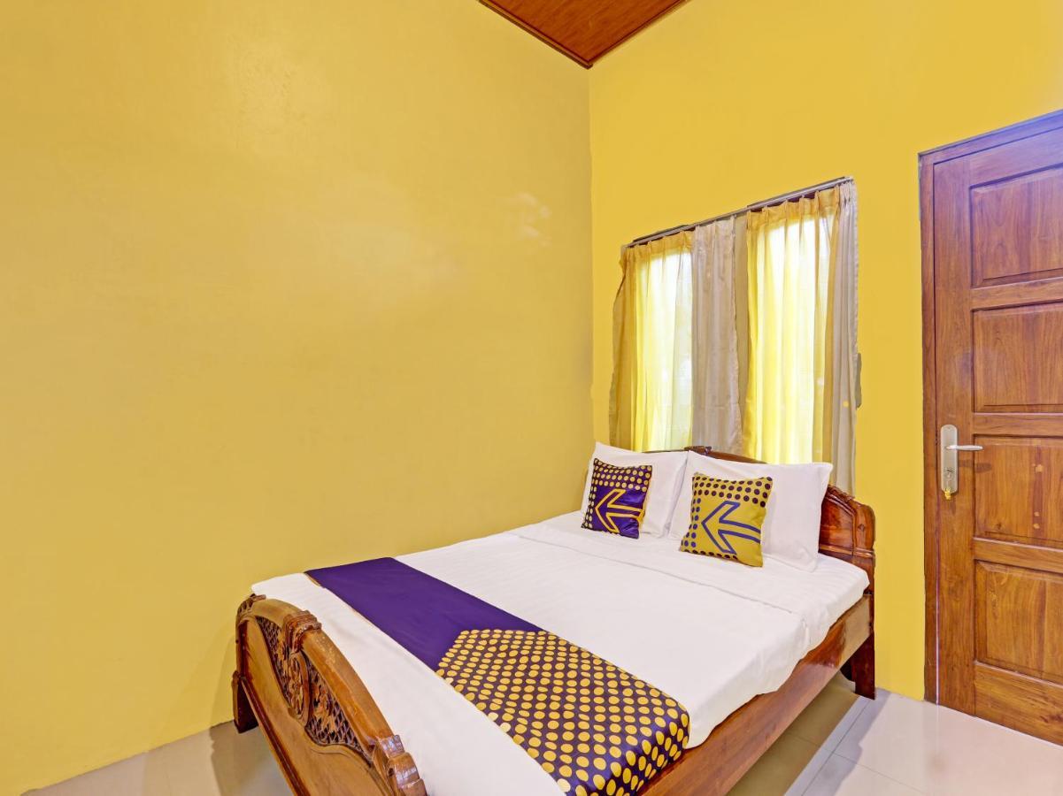 Spot On 91337 Pandu Homestay Klaten Wonogiri エクステリア 写真
